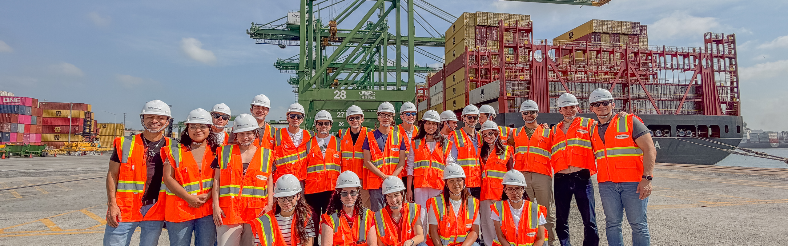 Estudiantes durante el Study Tour Panamá de la UFM.